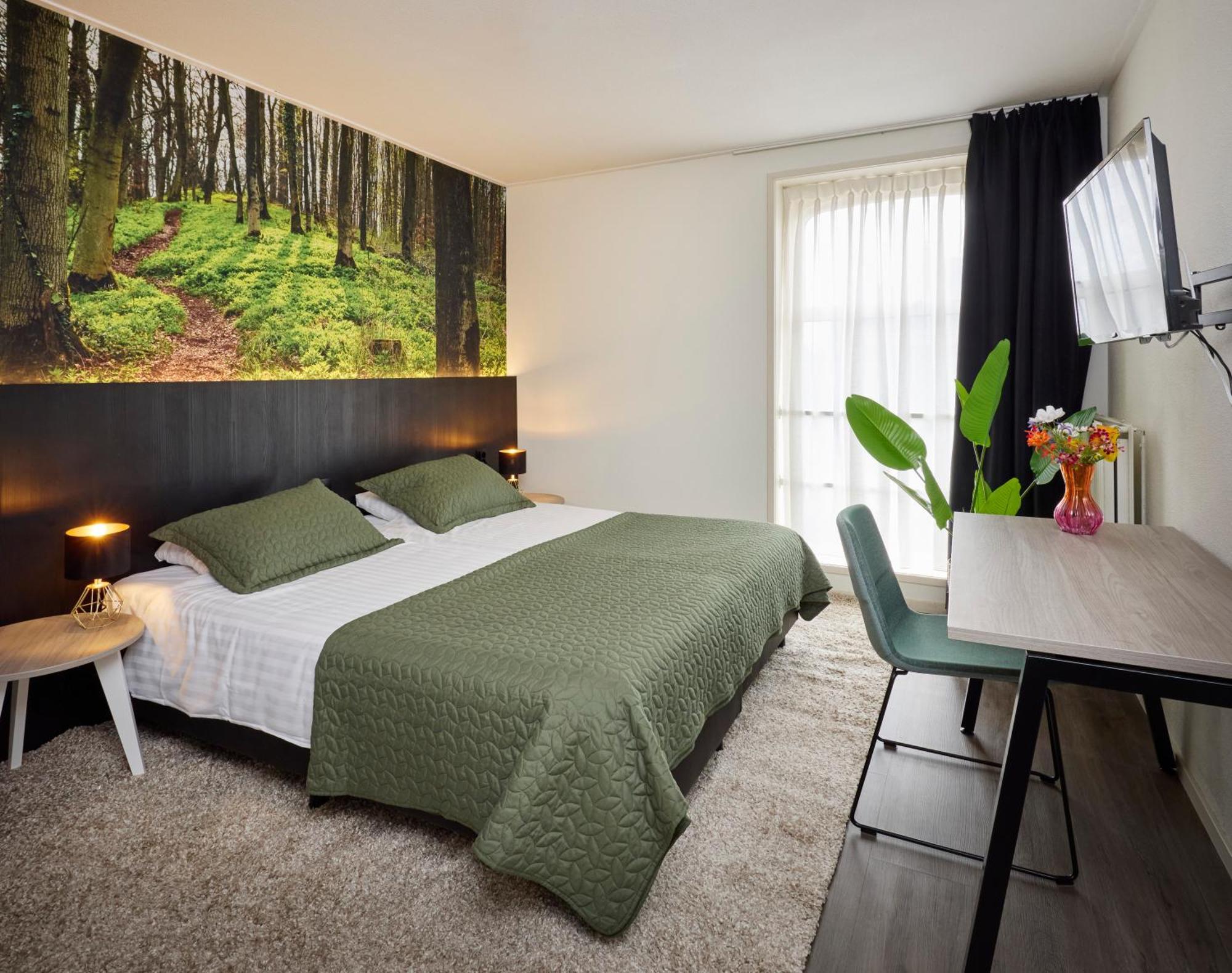 Hotel 'T Gemeentehuis Bedum Екстер'єр фото
