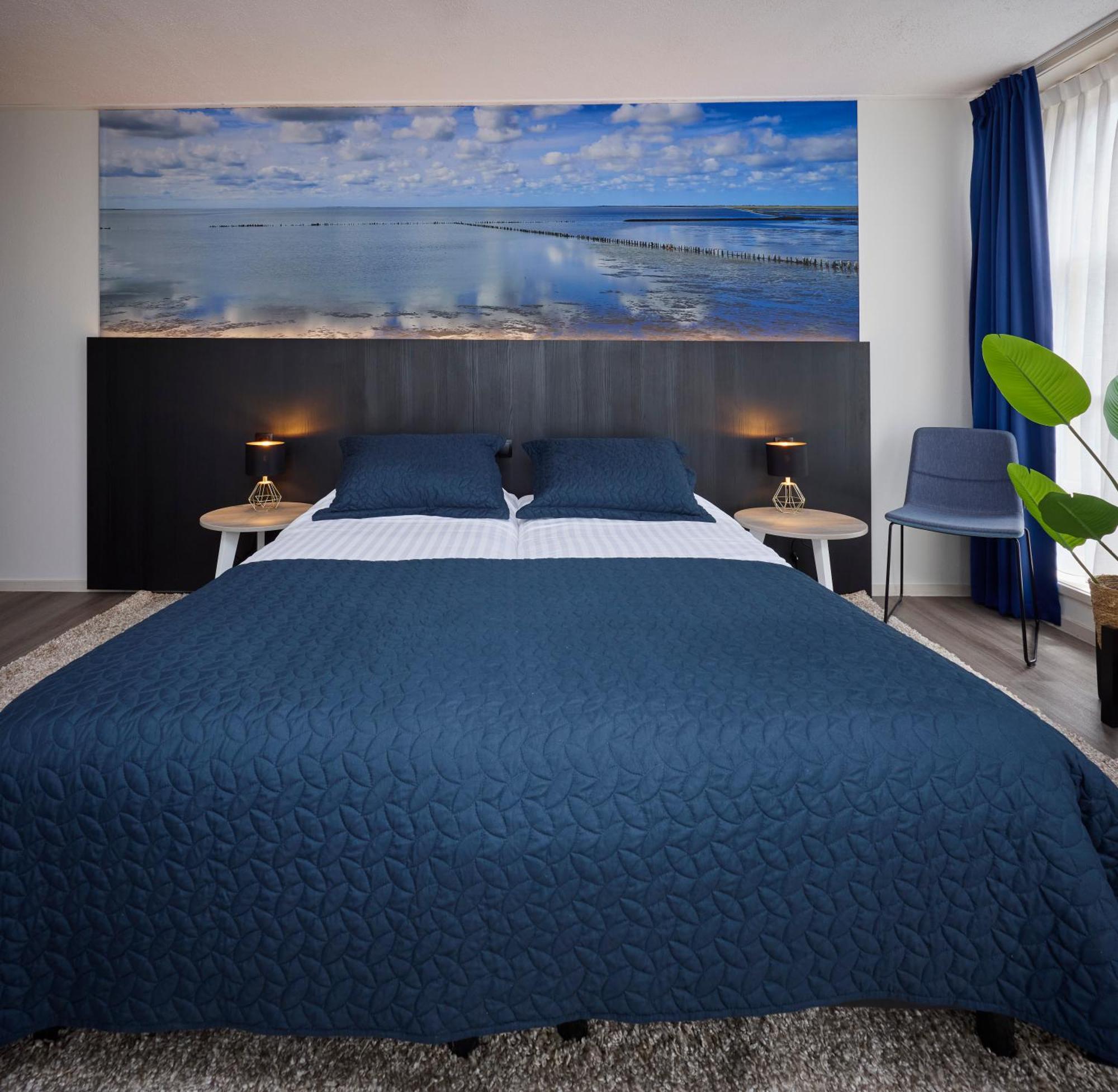 Hotel 'T Gemeentehuis Bedum Екстер'єр фото