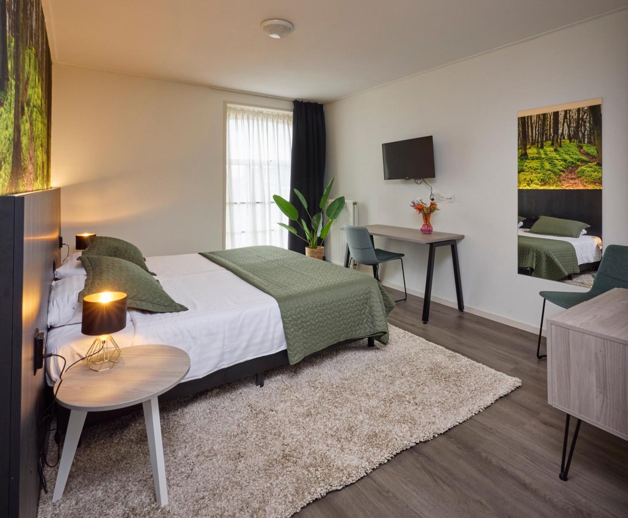 Hotel 'T Gemeentehuis Bedum Екстер'єр фото
